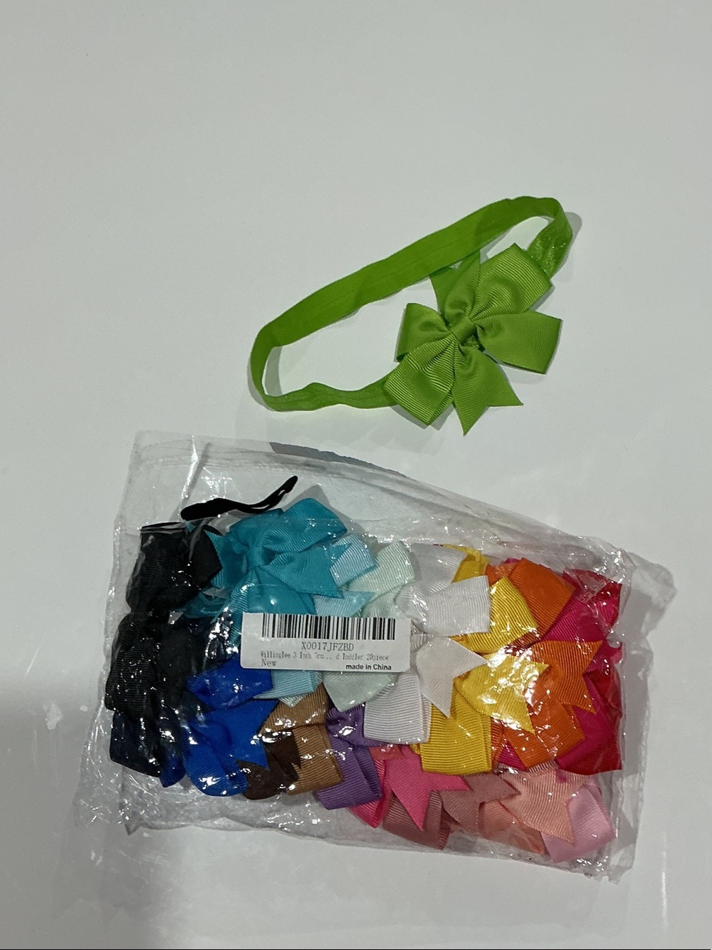 Green Bow Headband for Kids - Classic Hair Accessory. 20 in total